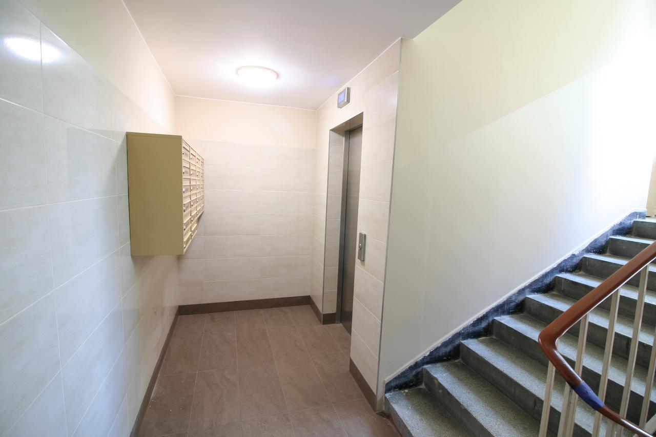Apartamenty Varsovie Zlota 60 Экстерьер фото